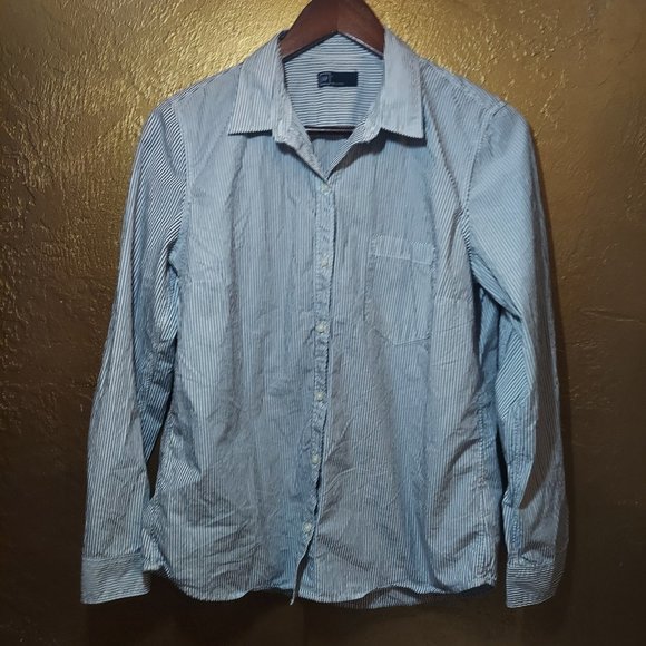 ⚜️ $10 Sale ⚜️ Gap Striped Button Down Dress Shirt - Picture 1 of 4